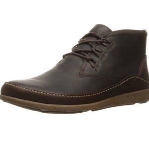 chaco thompson chukka